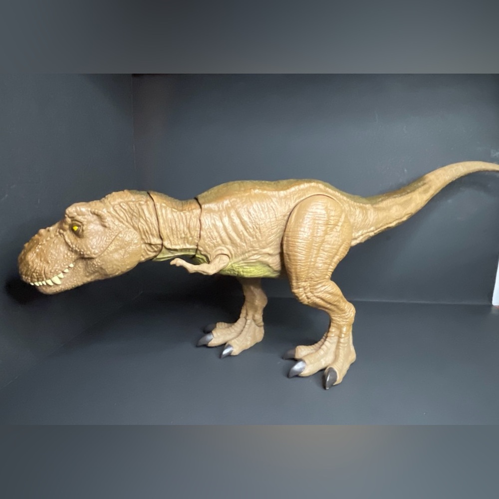 Jurassic World Epic Roarin' Tyrannosaurus Rex